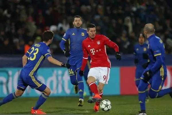 随着赛季的 随着赛季的