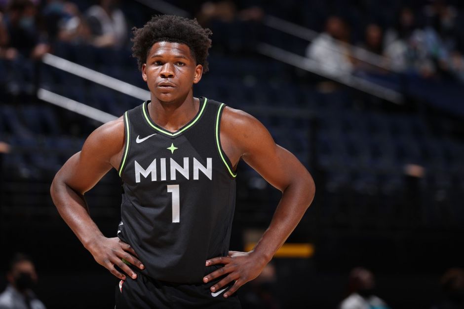 与安菲尔德 与安菲尔德